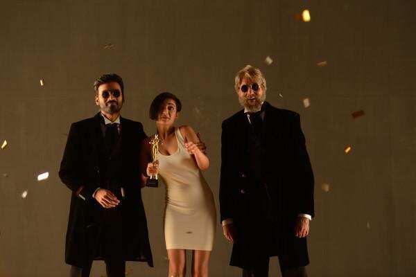 Shamitabh's song shot in exotic restrooms