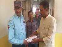 Lok Sabha polls 2019: Denied ticket, BJP MP hands over his resignation to ‘chowkidar’ at party office