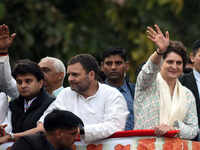 Lok Sabha Elections 2019: Priyanka Gandhi, Jyotiraditya Scindia to start public interaction in Uttar Pradesh