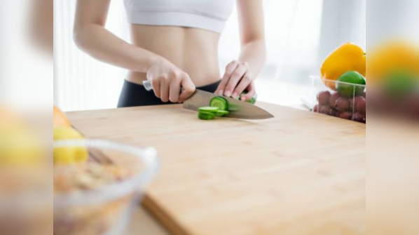 What are negative-calorie foods? Seven foods that help cut fat.
