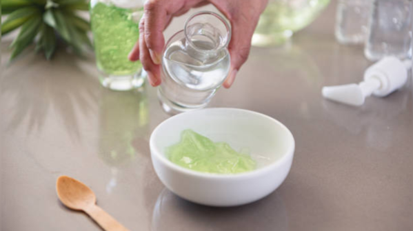 How to use Aloe Vera Curd pack for glossy thick hair 
