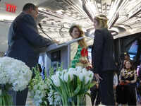 Watch: Valentine's Day weddings atop Empire State building in New York