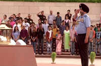 Air Chief Marshal Dhanoa pays tribute at National War Memorial