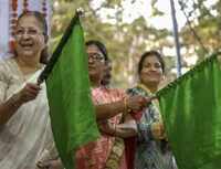 Indore: Lok Sabha Speaker Sumitra Mahajan flags off weekly train to Delhi