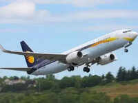 Jet Airways cancels 20 Mumbai flights, over 32 Indigo flights cancelled today from Delhi