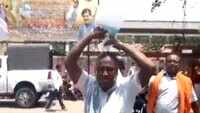 Para-teacher attempts self-immolation in Dhanbad