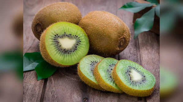 What happens when you eat kiwi with skin