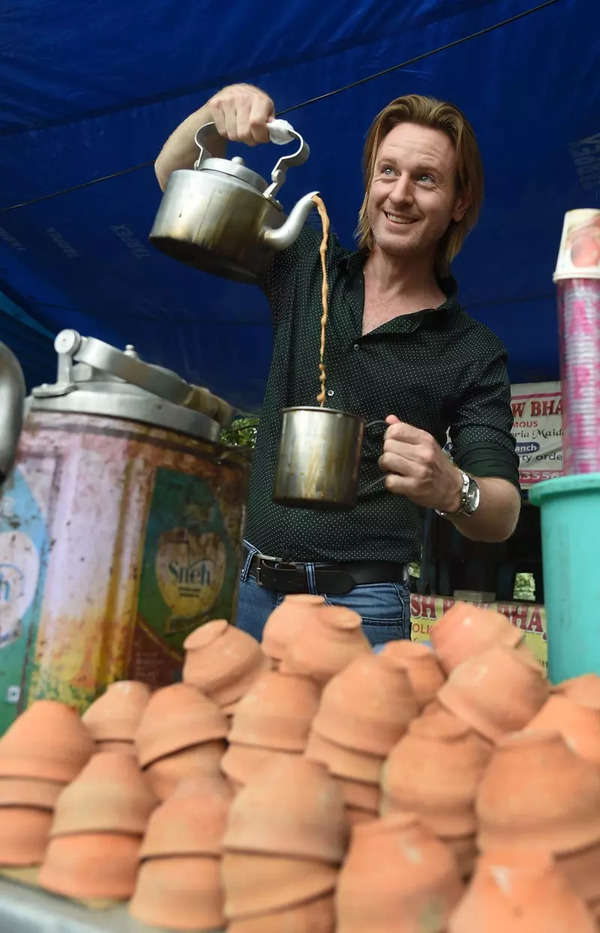 I want to celebrate Durga Puja like my Bengali friends in Kolkata: Alexx O’Nell
