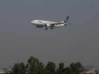 Pak stops its domestic and international flight operations from Lahore and other places