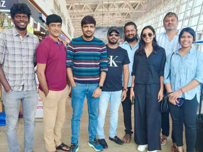 Sathish heads to Coimbatore for the next schedule of Vithaikkaaran