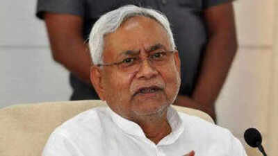 Nitish slams BJP for now seeking caste survey law