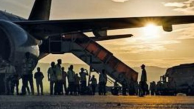 Haj pilgrims in spot after cancellation of direct flights