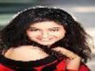 I am content with the South: Poonam Bajwa