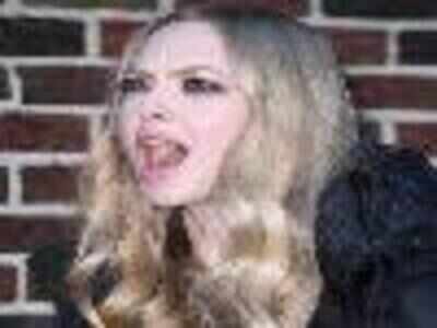 Amanda Seyfried not looking for love