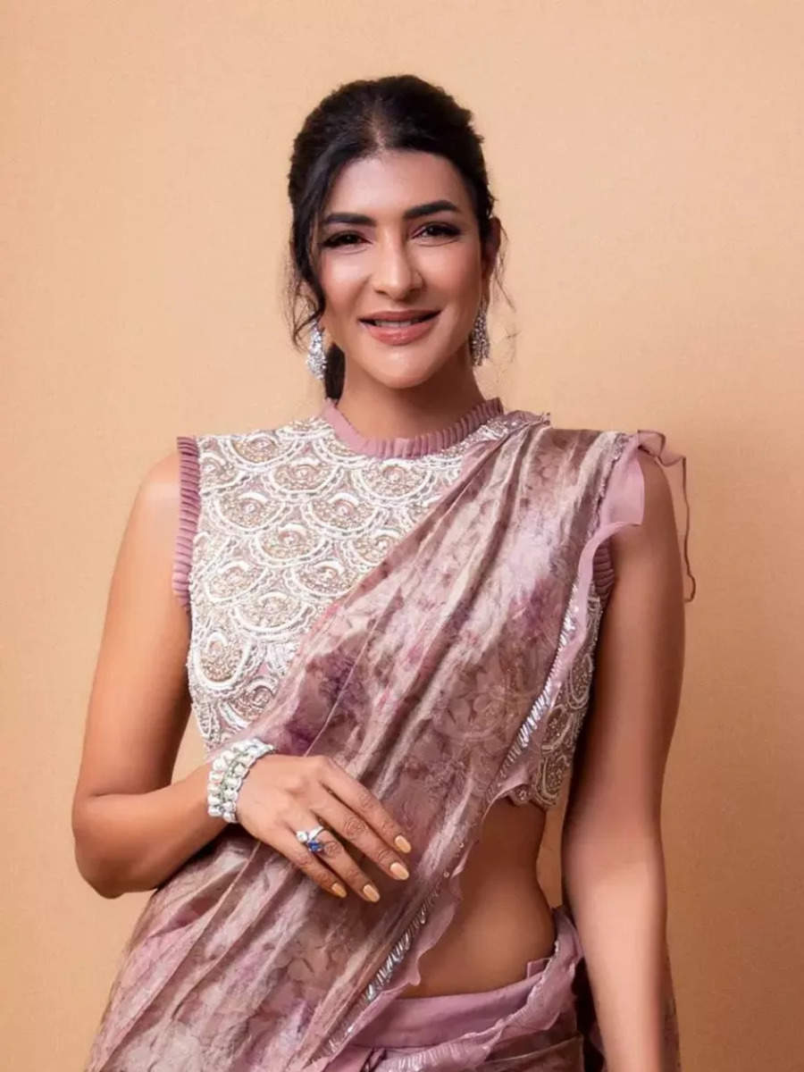 Get Inspired By Lakshmi Manchu S Stylish Outfits Times Of India