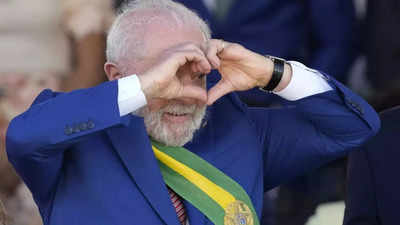 Brazil S Lula Seeks To Project Unity And Bring The Army In Line During