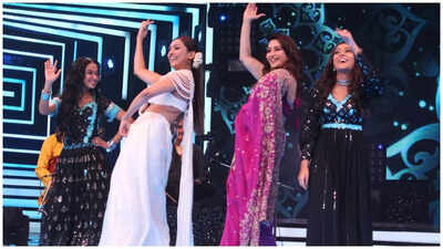 Madhuri Dixit recreates 'Mera Piya Ghar Aaya' with Neeti Mohan