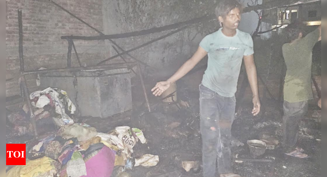 Four Shanties Gutted In Fire In Slum Area Of Ludhiana S Machhiwara No