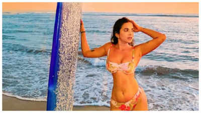 Mitali Mayekar gets trolled for posting pics in bikini
