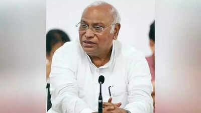 Congress' six guarantees for Telangana aim at social justice: Mallikarjun Kharge
