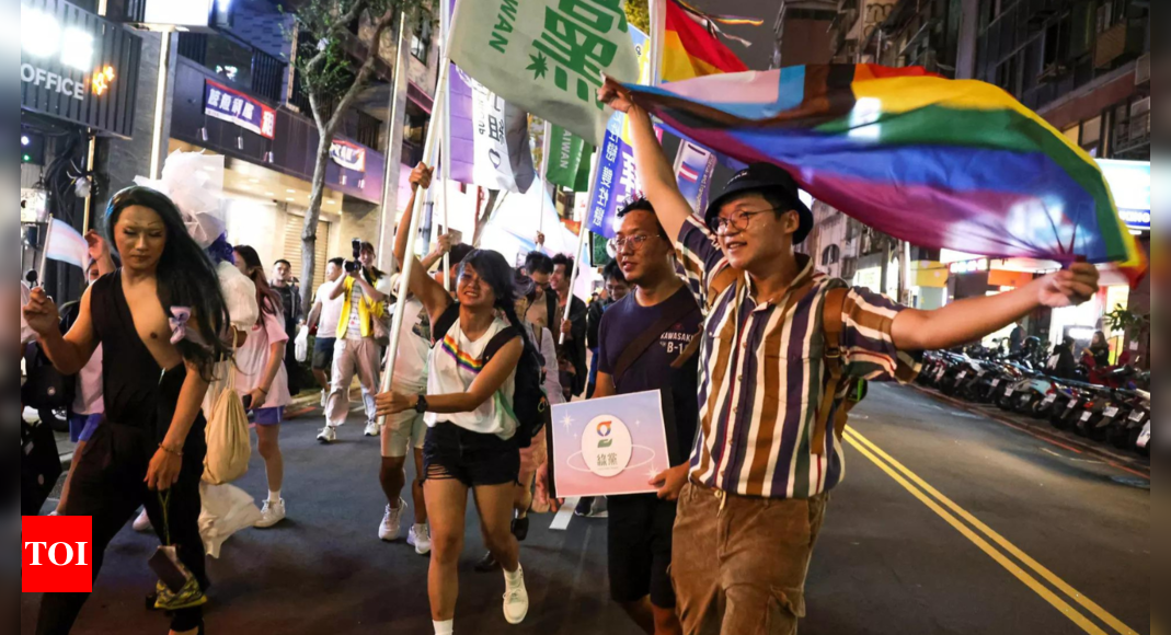 Medicine Crowds Throng Taipei As Taiwan Celebrates East Asia S Largest