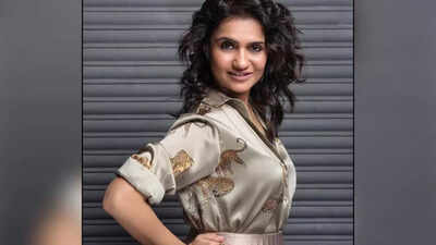 Amruta Subhash recounts husband's support in encouraging nervous co-star for 'Lust Stories 2' intimate scenes
