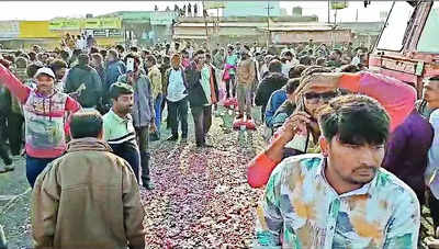 Onion Farmers Protests Continue Four More Onion Farmers Detained