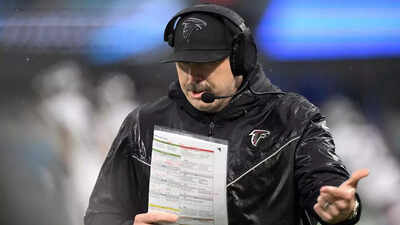 Atlanta Falcons face must-win showdown against Indianapolis Colts to keep playoff hopes alive