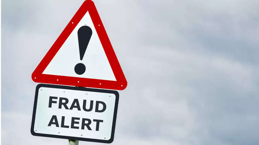 Beware of the iPhone fraud! Know how to steer clear from deceit and not fall for fake freebies, messages and offers