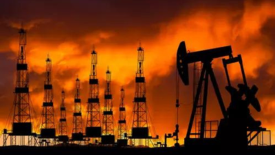 IOC net leaps to Rs 8,063 crore as oil slides but fuel prices stay amid price freeze