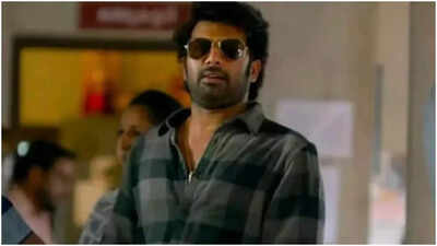 Sunny Wayne celebrates glorious 12 years in Mollywood