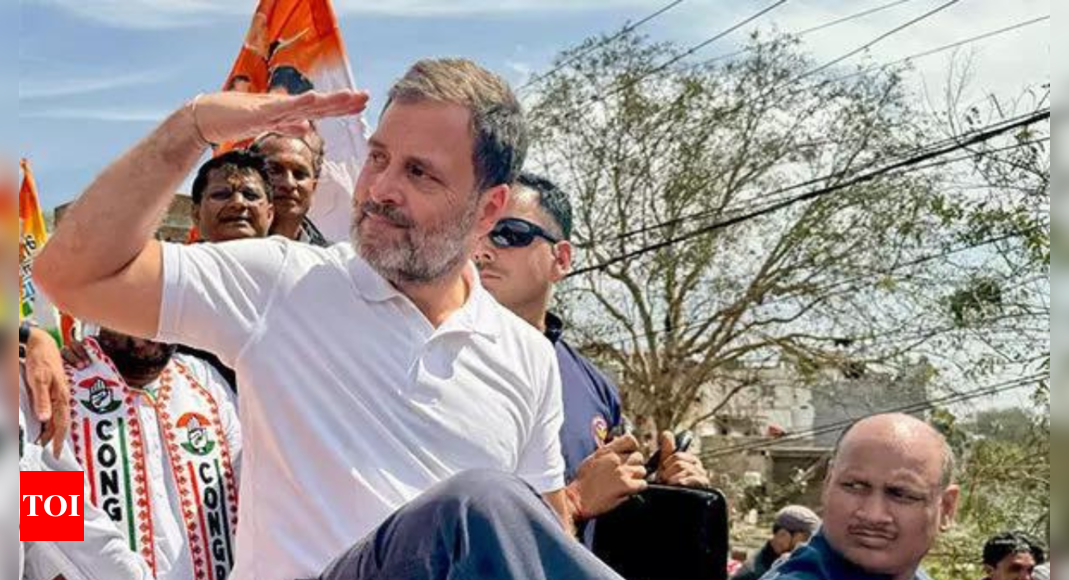 Gujarat Netas Quit Congress Ahead Of Rahul Yatra Entering State