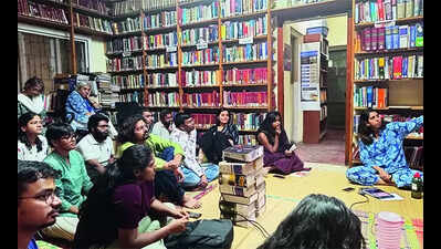 Manusmriti line of thought influencing contemporary judiciary, say activists