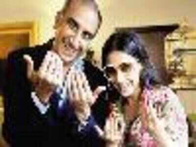 Silk Smitha worked with 'The Dirty Picture' director in early 90s