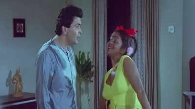 Remember Rishi Kapoor's 'Naseeb Apna Apna' co-star Radhika Sarathkumar? Here's what she's upto now!