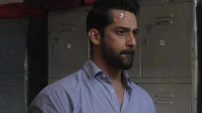 Main Hoon Saath Tere: Karan Vohra’s Mickey Mouse band-aid left everyone in splits on the sets of the show