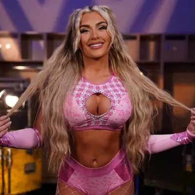 Tiffany Stratton: 2024 Net Worth, WWE Salary, & More