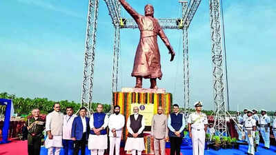 Opposition blames govt over Shivaji statue collapse, calls it 'reflection of poor infrastructure by Modi sarkar'