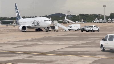 How quick action by Alaska Airlines pilot prevented near-collision