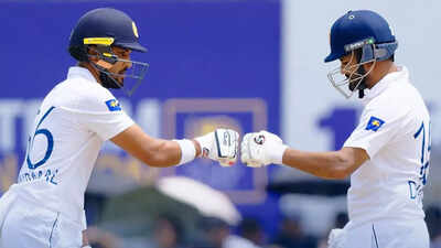 Karunaratne, Chandimal fire as Sri Lanka take control of first New Zealand Test