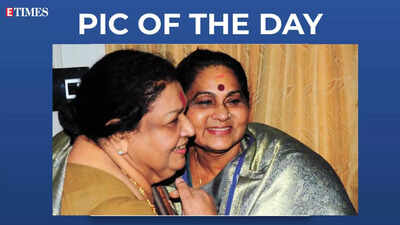 ETimes Pic of the Day: Two gems in one frame – Kaviyoor Ponnamma and KPAC Lalitha