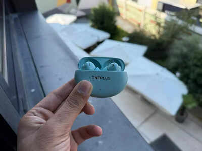 Best deals on earbuds under Rs 5000 of OnePlus, Oppo and other brands in Amazon sale