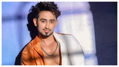 Bigg Boss OTT 3 fame Adnaan Shaikh takes a legal action against sister Iffat; files a defamation case at Dindoshi Court