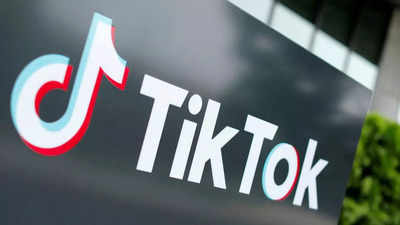 What is ‘Pink Tote Lid Moment’ viral TikTok trend, how it started and why is everyone talking about it