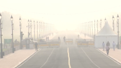 Delhi pollution: Air quality remains in 'very poor' category; AQI stands at 373
