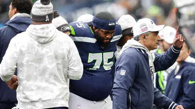 Christian Haynes Steps in as Starting Right Guard for Seahawks