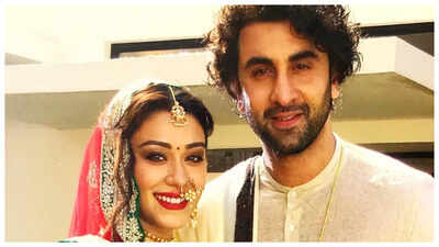 Anchal Singh praises Ranbir Kapoor's enchanting aura: 'There's ‘Noor’ in his eyes'