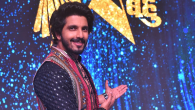 Udne Ki Aasha's Kanwar Dhillon talks about The Superstar Bahu Competition, says 'The bond with Hitesh and Bhavika has always been special'