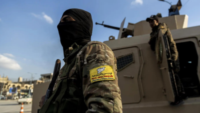 Kurdish fighters in Syria face dual threats
