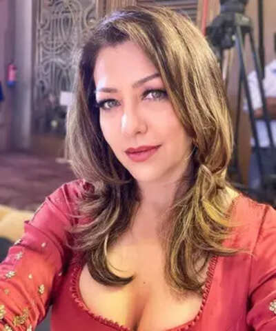 'Mismatched 3' actress Aditi Govitrikar reveals her New Year plans